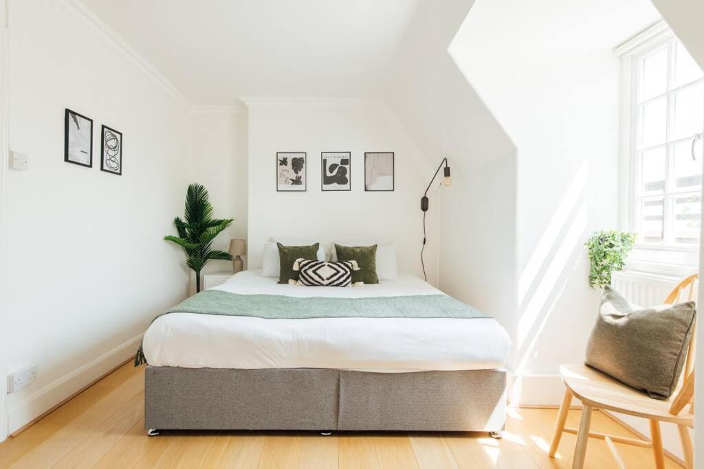 Charming 2 Bedroom Flat In The Heart Of Kings Cross, Londen Buitenkant foto