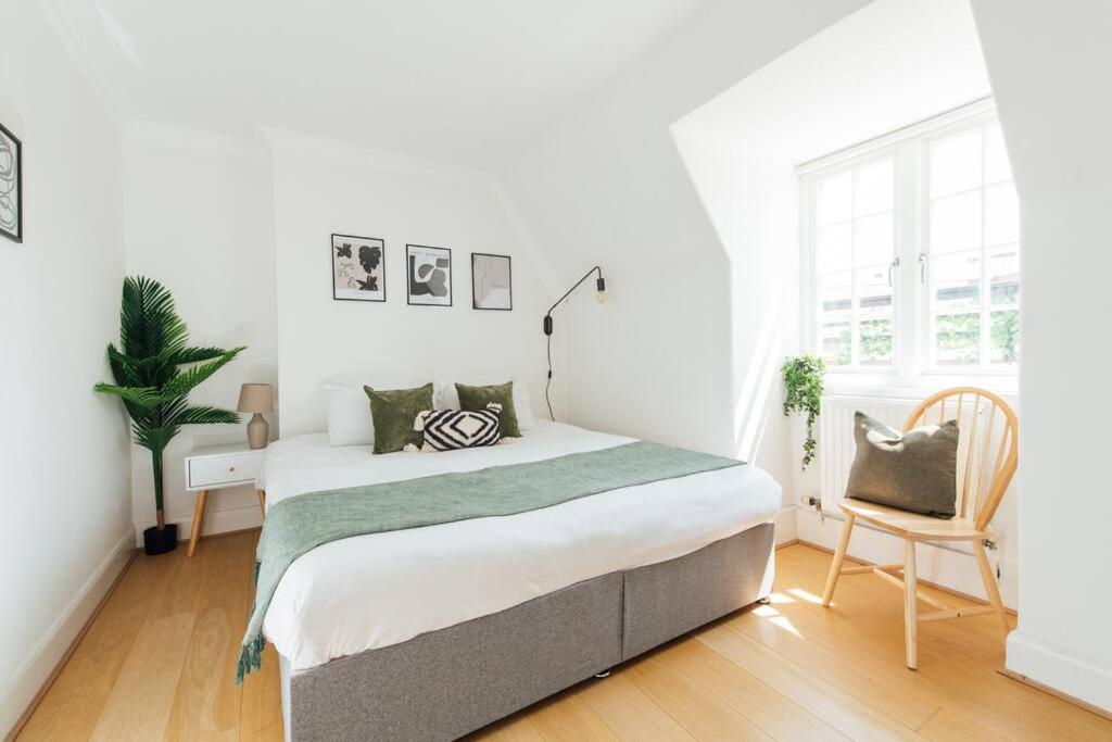 Charming 2 Bedroom Flat In The Heart Of Kings Cross, Londen Buitenkant foto