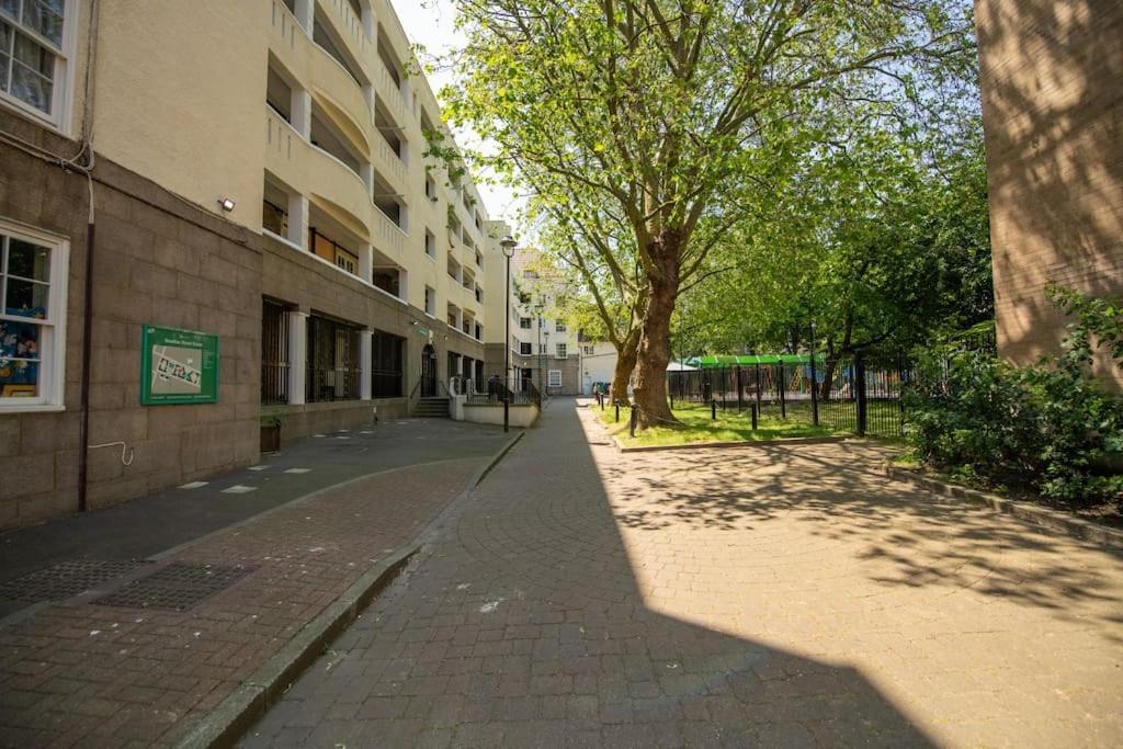 Charming 2 Bedroom Flat In The Heart Of Kings Cross, Londen Buitenkant foto